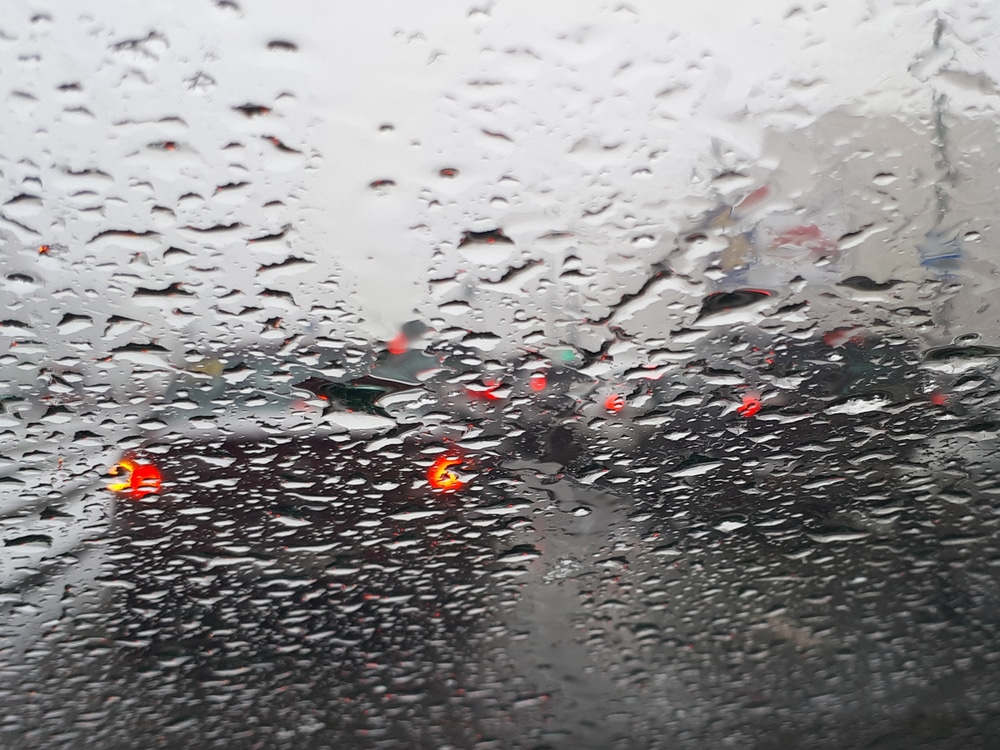 raindrops blur car windshield